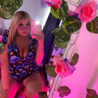 Webcam Model MiaGonzalez_pink Videos