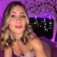 Webcam Model vicky_ney Videos