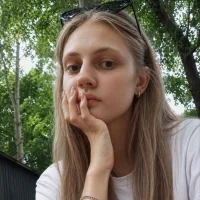 Webcam Model LunaLaday Videos