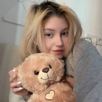 Webcam Model nancy_chancy Videos