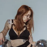 Webcam Model DorettaHickory Videos