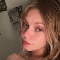 Webcam Model InesPiek Videos