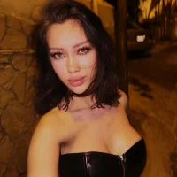 Webcam Model goodforKarina Videos