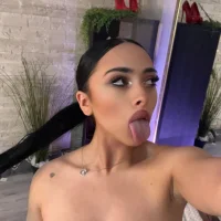 Webcam Model Cupcake_Izzy Videos