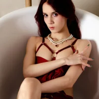 Webcam Model dearly_emily Videos