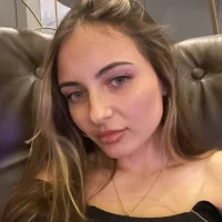 Webcam Model ErinLewist Videos
