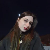 Webcam Model MarieGomezz Videos