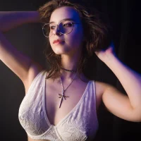 Webcam Model AnneBakeer Videos