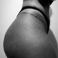 Webcam Model ZahraAmira_ Videos