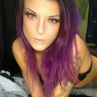 Webcam Model Karma_Jones Videos
