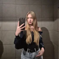 Webcam Model playful_sophie Videos