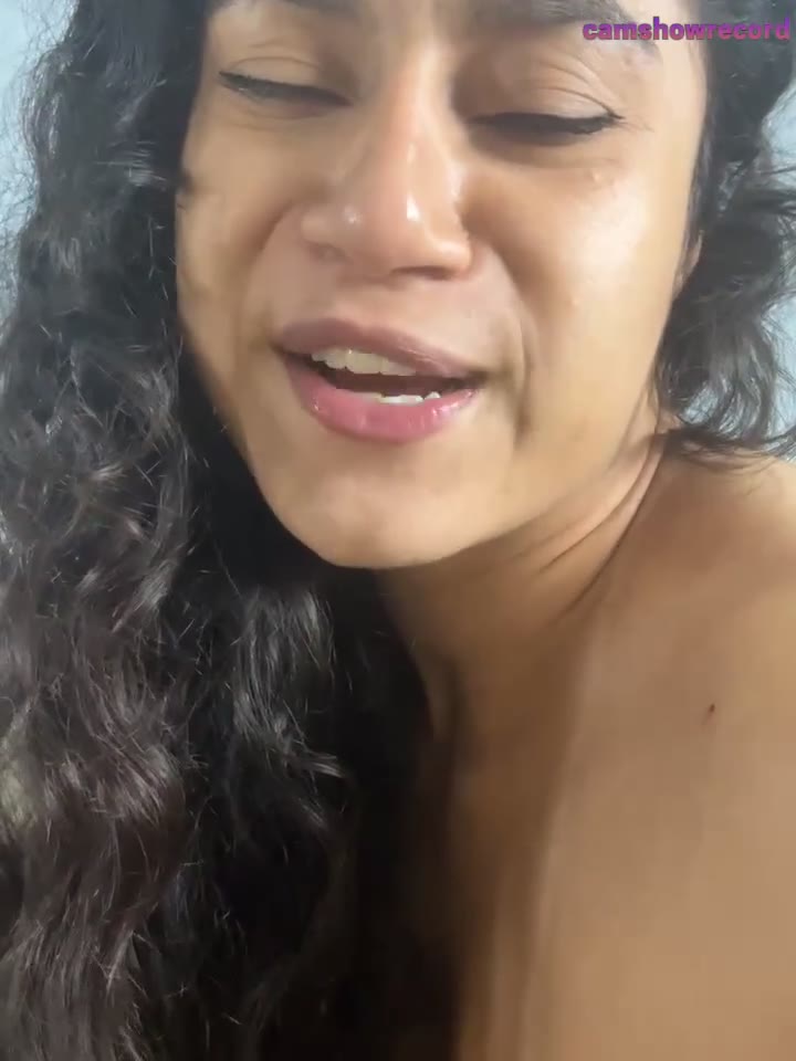 Webcam Model yummi_bigclit Videos