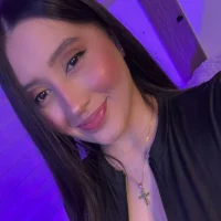 Webcam Model PiaSmile Videos