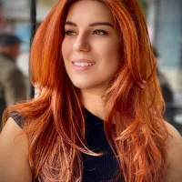 Webcam Model NadyraNoor Videos