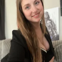 Webcam Model mirannacult Videos