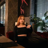 Webcam Model Mia_Nalast Videos