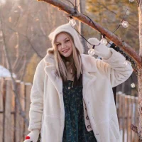 Webcam Model CherieSprinzl Videos