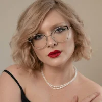 Webcam Model CoolTatis Videos