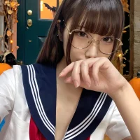 Webcam Model -riiina Videos