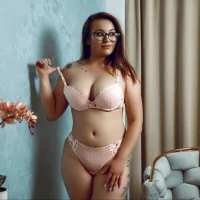 Webcam Model NoraAvery Videos