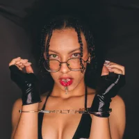 Webcam Model sophie_rojas Videos