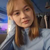 Webcam Model ALISALISAAS Videos
