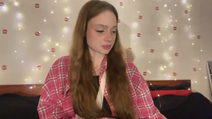 Webcam Model itskylieee Videos
