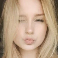 Webcam Model BloomMoon Videos