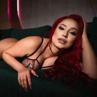 Webcam Model EmyHilton Videos