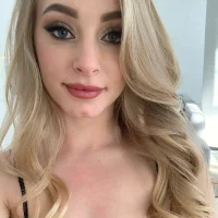 Webcam Model Charming_Lilll Videos