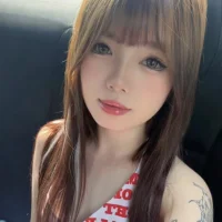 Webcam Model ZongYi001 Videos