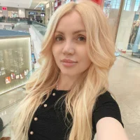 Webcam Model blond3bab3 Videos