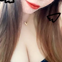 Webcam Model ichigomilk11 Videos