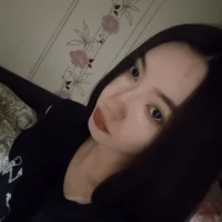Webcam Model MiiyaBloom Videos