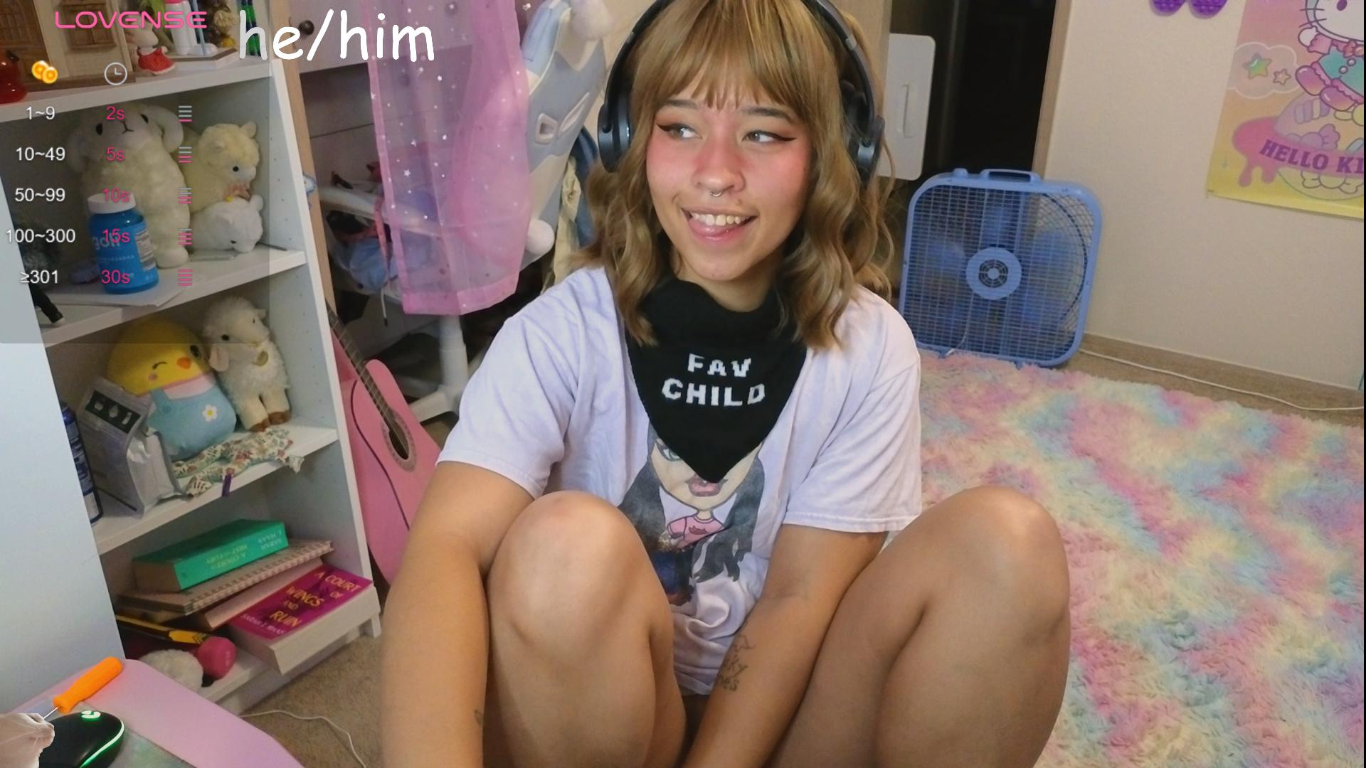Webcam Model _fairyslvt Videos