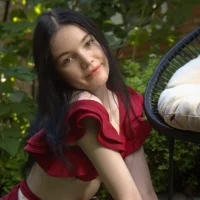 Webcam Model emmysmall Videos