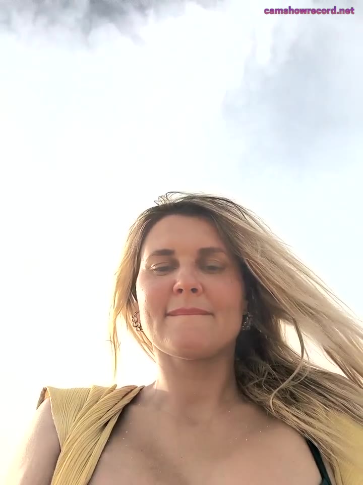 Webcam Model Beverly-hillls Videos