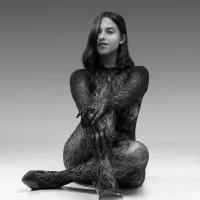 Webcam Model amy_robertz Videos