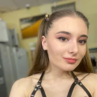 Webcam Model JudyyMcGee Videos