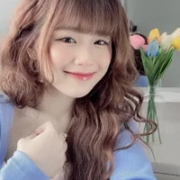 Webcam Model helen_luce Videos
