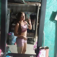 Webcam Model 2Hot_Queens Videos