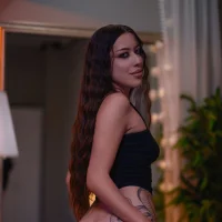 Webcam Model AlaraMyst Videos