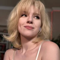 Webcam Model Chriss_Fox Videos