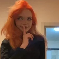 Webcam Model redheadcuteness Videos