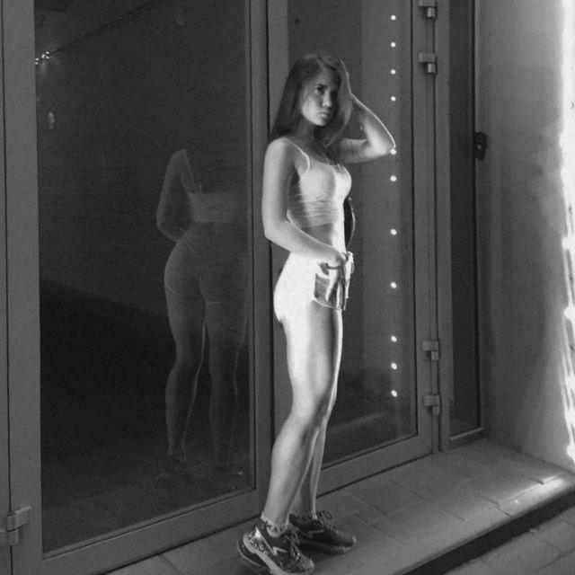 Webcam Model Jess_Lui Videos