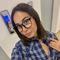 Webcam Model welcome2talili Videos