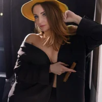 Webcam Model NadinLush Videos