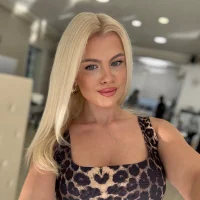 Webcam Model BonieBonita Videos