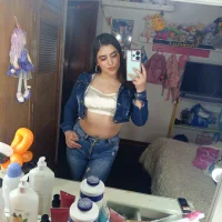 Webcam Model lisa_yui Videos