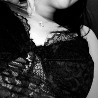 Webcam Model liapau Videos